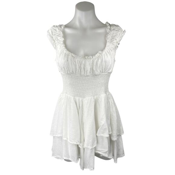 Princess Polly White Short Sleeve Ruffle Smocked Tiered Romper Shorts Size 8 - Picture 1 of 4